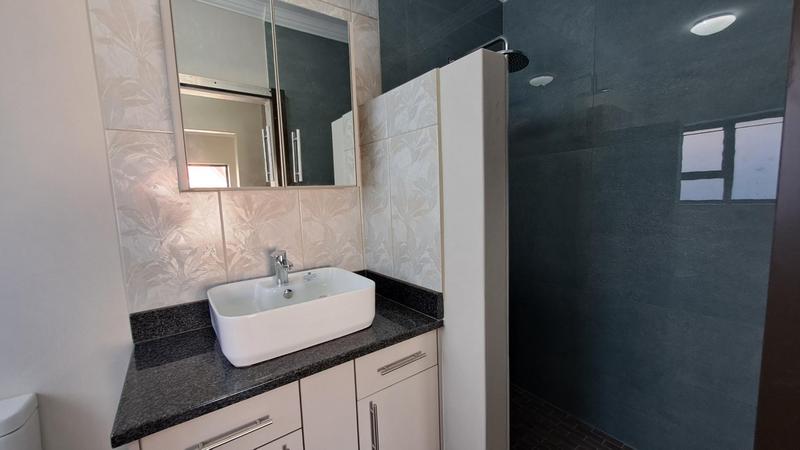 4 Bedroom Property for Sale in Stilbaai Wes Western Cape